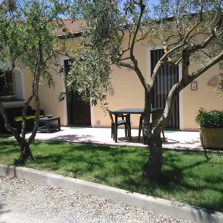 Bed & Breakfast Sa Reina *