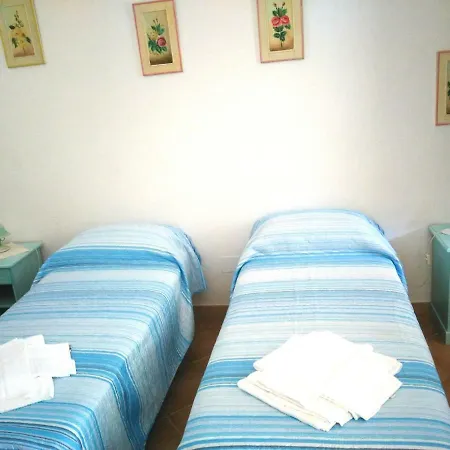 Sa Reina Bed & Breakfast Villamassargia